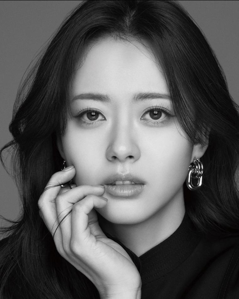 배우 고아라