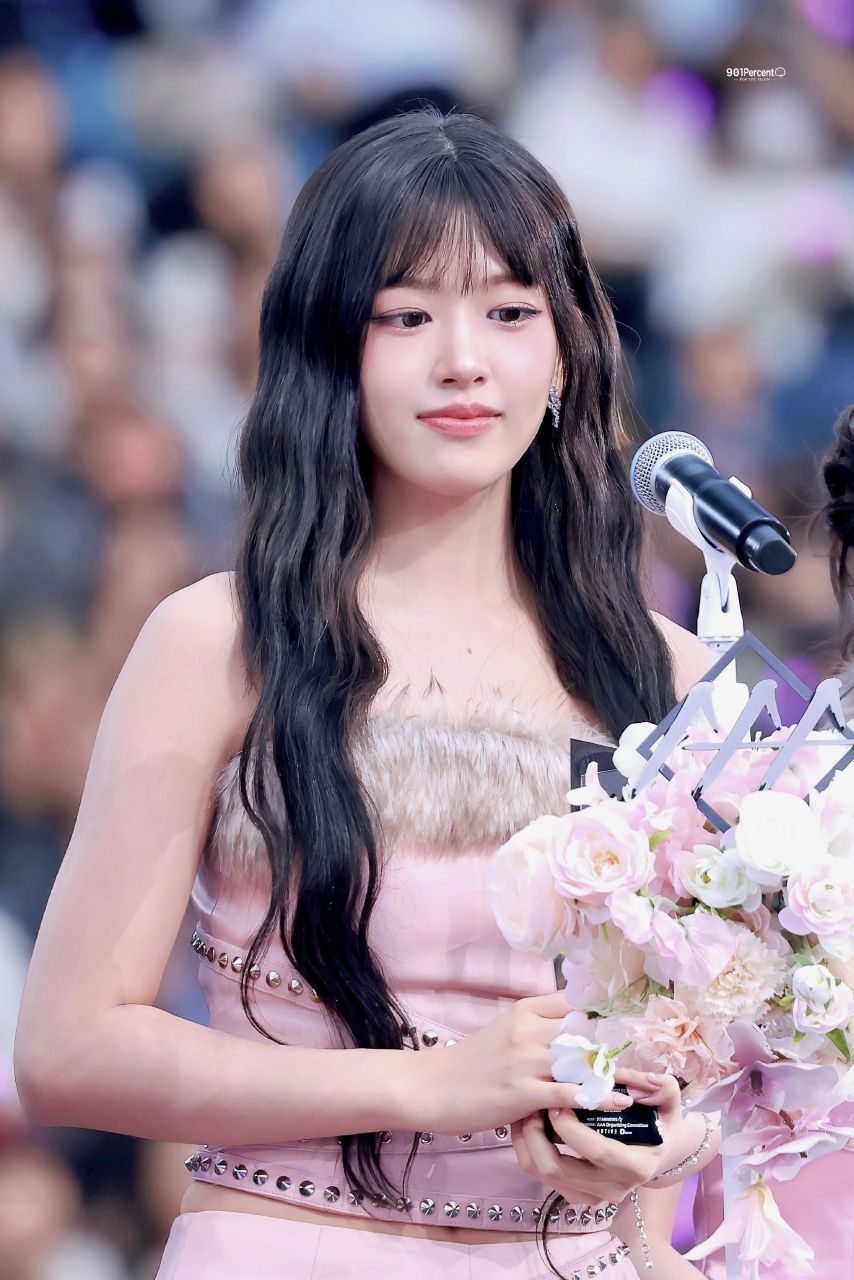 아이브 안유진
