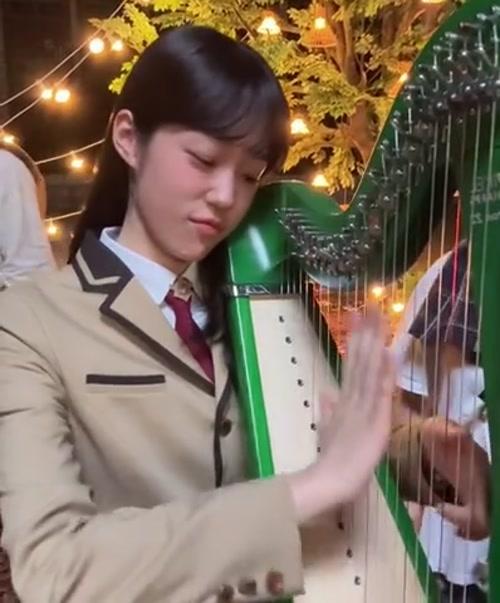 노윤서
